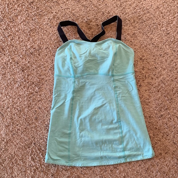 lululemon athletica Tops - Lululemon built in bra tank top